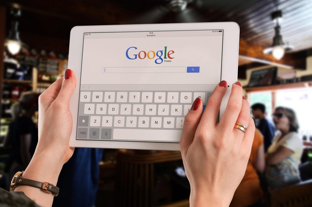 hotel booking secrets on booking apps